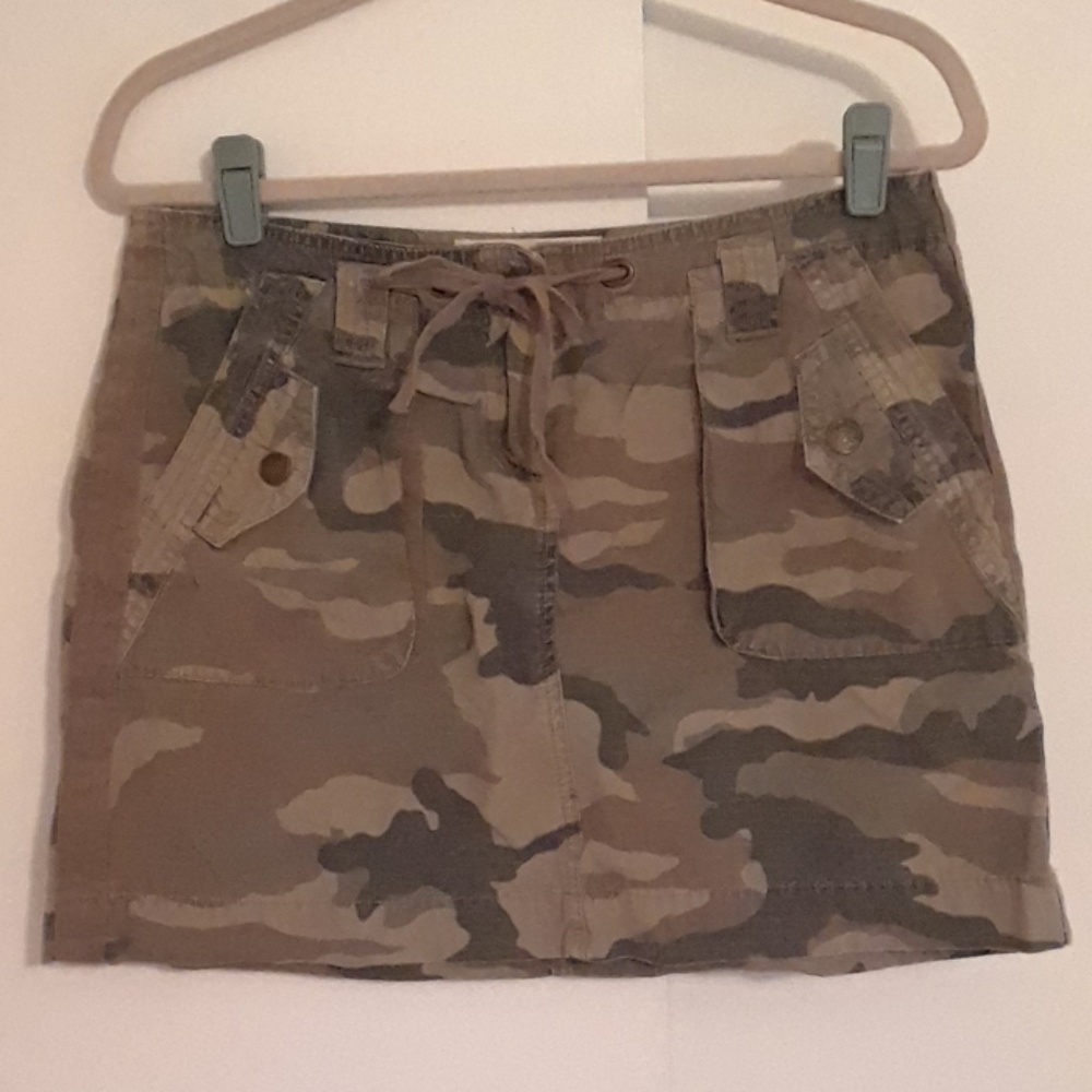 J crew camo mini
